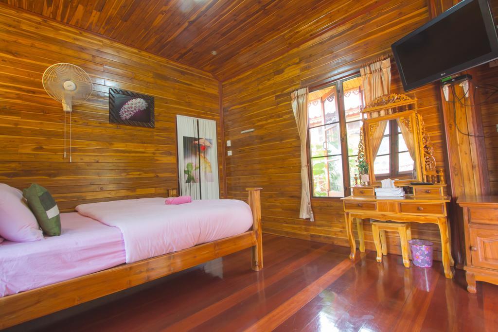 Floral Hill Khaokho Hotel Khao Kho Quarto foto